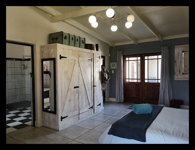 4 BEDROOM HOUSE FOR SALE IN NIEU BETHESDA